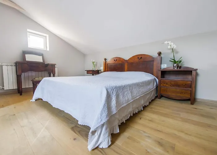 Apartmanhotel Lav Bale