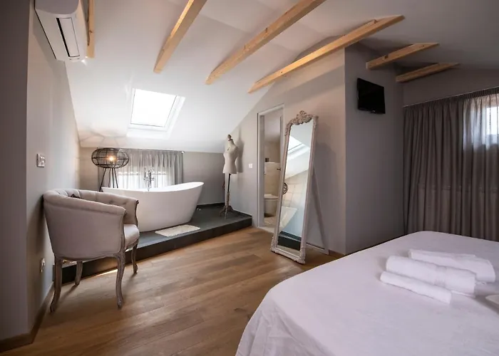 Apartmanhotel Lav Bale