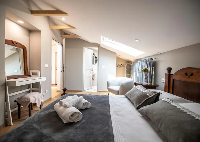 Apartmanhotel Lav 3*