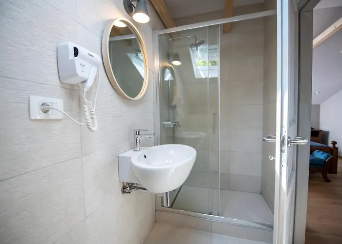 Apartmanhotel Lav