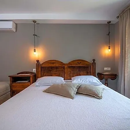 Aparthotel Lav